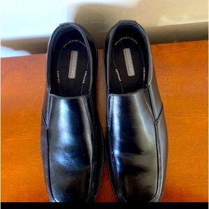 Men’s Nunn Bush Black Loafer, size 13M